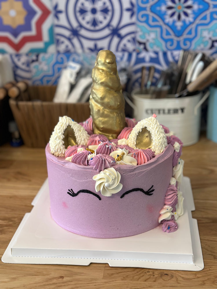 
                  
                    Load image into Gallery viewer, Unicorn cake with buttercream decoration 
                  
                