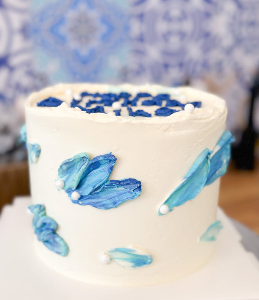 Custom design unicorn birthday cake