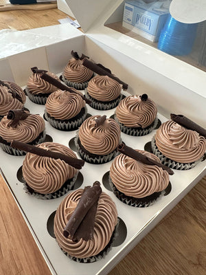 
                  
                    Load image into Gallery viewer, Custom cupcakes, chocolate buttercream and dark chocolate decoration
                  
                