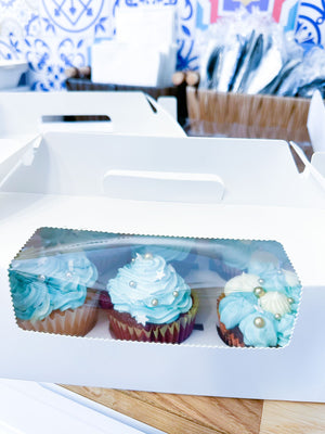 
                  
                    Load image into Gallery viewer, Custom cupcakes with buttercream and candy decoration
                  
                