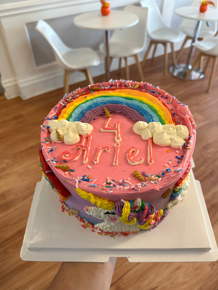 
                  
                    Load image into Gallery viewer, Unicorn cake with buttercream decoration pink and rainbow
                  
                