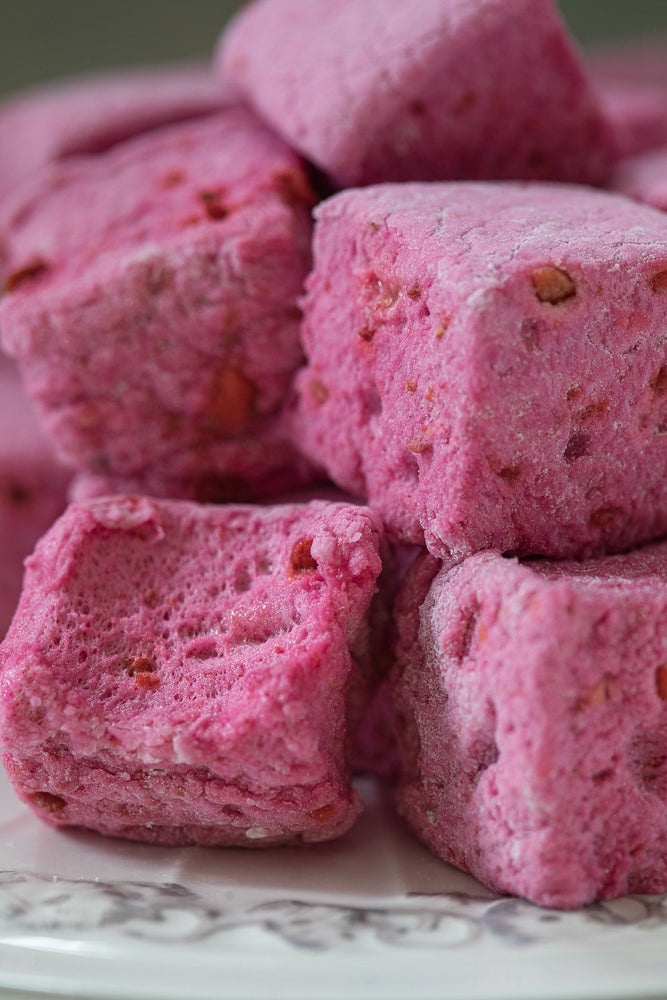 
                  
                    Load image into Gallery viewer, Strawberry Gourmet Marshmallow
                  
                