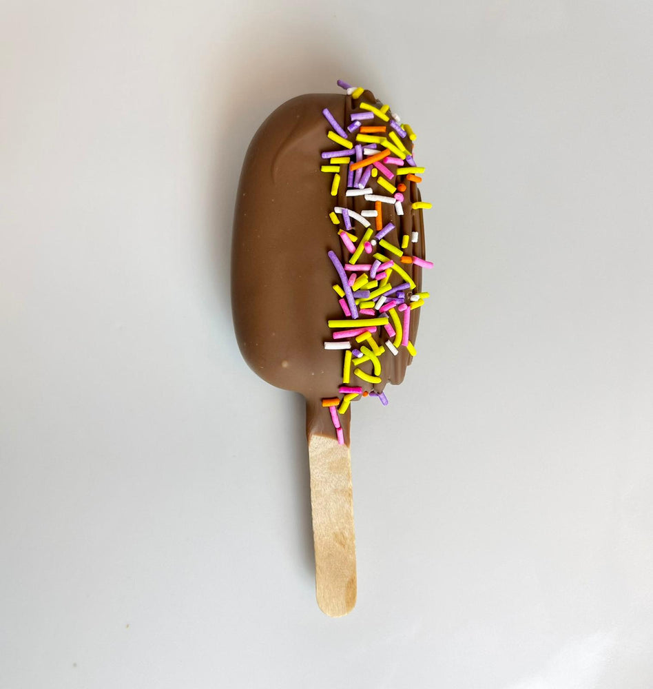 
                  
                    Load image into Gallery viewer, Milk Chocolate- Chocolate Cake - Cakesicles
                  
                