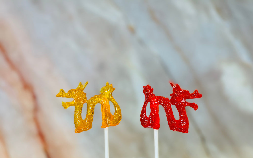
                  
                    Load image into Gallery viewer, Dragons Couple Lollipops
                  
                
